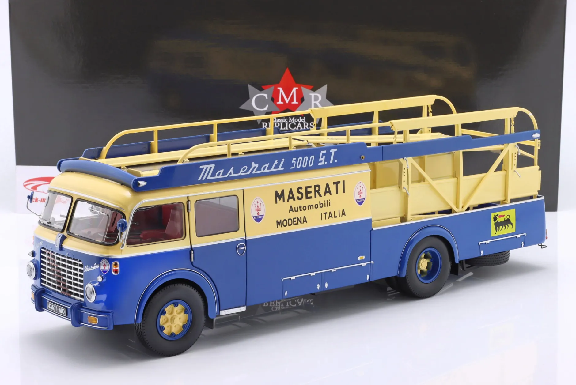 Fiat 642 RN2 Bartoletti Maserati Renntransporter Formel 1 1957 blau / gelb 1:18 CMR