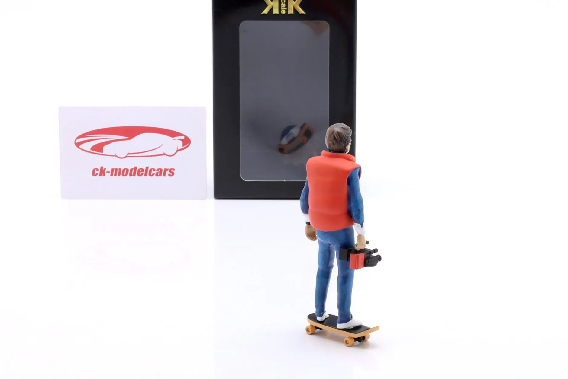 Figur Marty mit Skateboard 1:18 KK-Scale