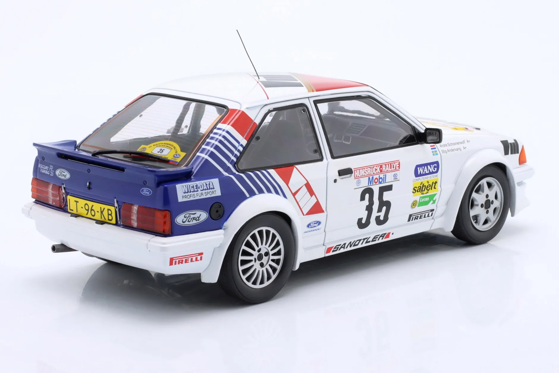 Ford Escort MK III RS Turbo #35 Hunsrück Rallye 1985 1:18 ModelCar Group