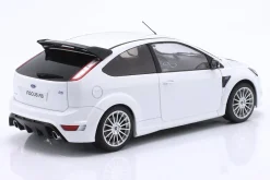 Ford Focus RS MK II Baujahr 2009 weiß 1:18 Solido