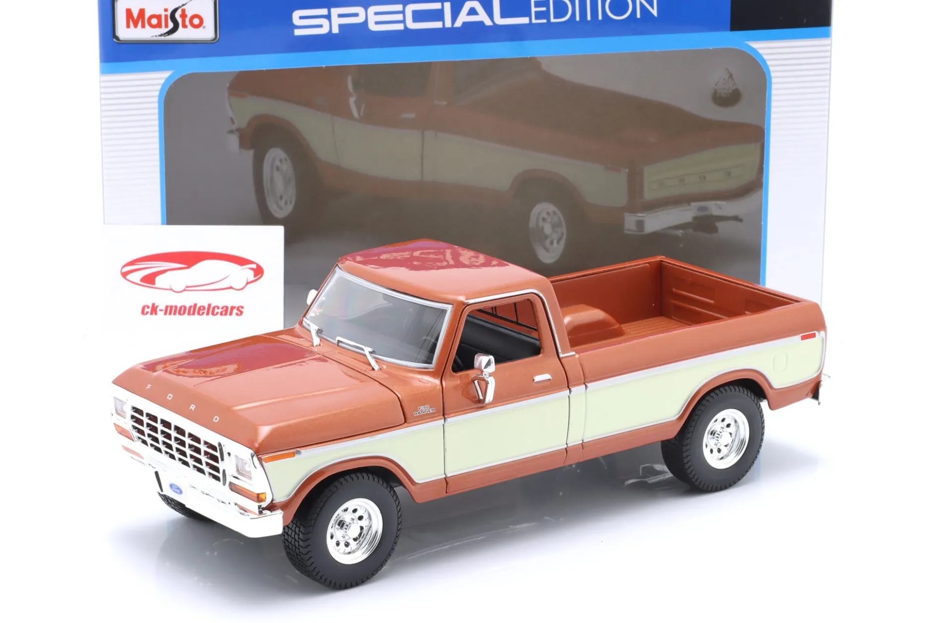 Ford F150 Pick-Up Baujahr 1979 braun metallic / creme weiß 1:18 Maisto