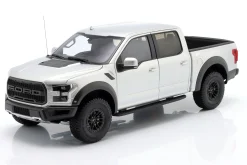 Ford F-150 Raptor Supercrew Pick-Up Baujahr 2019 silber 1:18 AUTOart