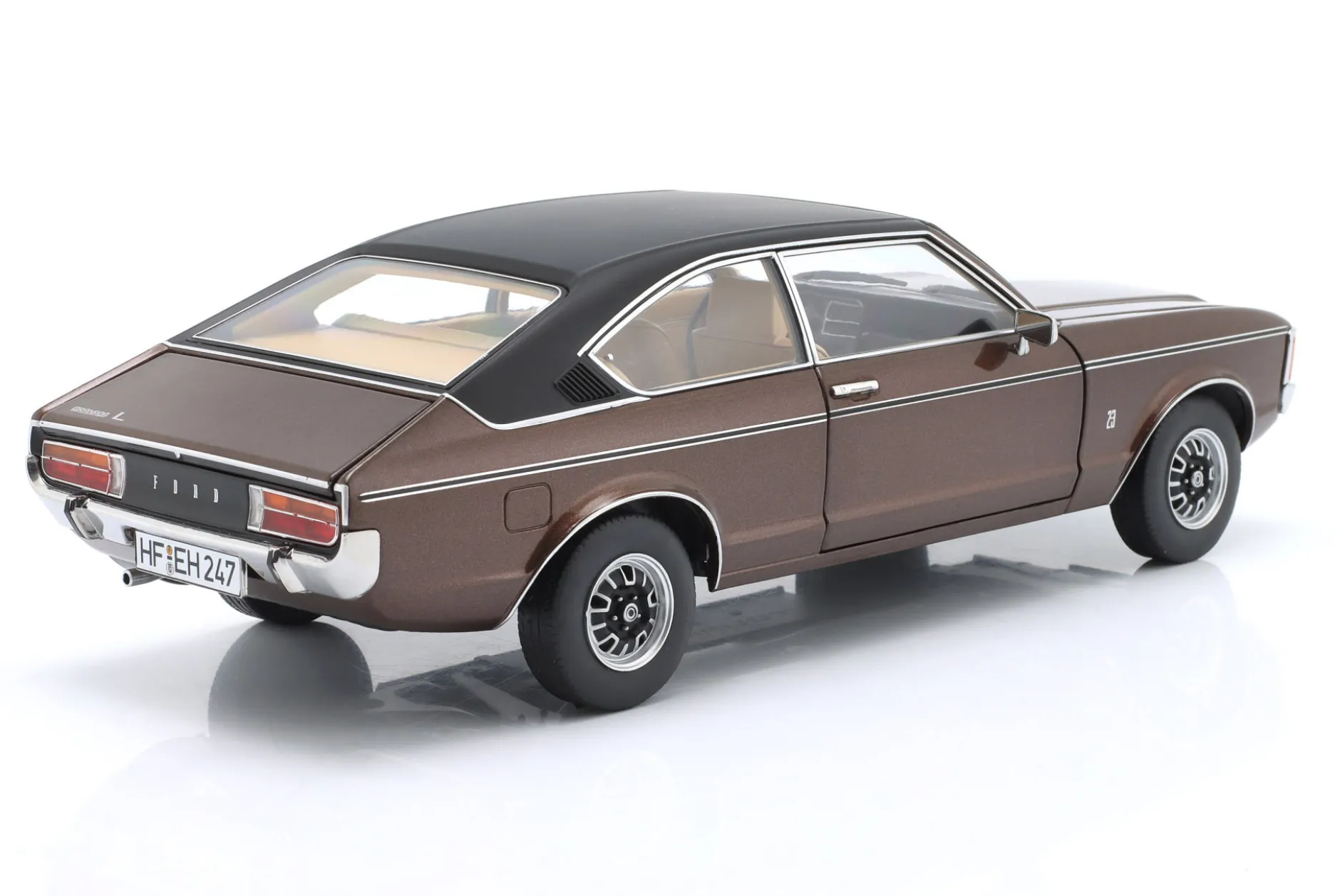 Ford Granada Coupe 2. Serie 1975 braun metallic / mattschwarz 1:18 TOURING