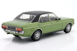 Ford Granada MK1 Baujahr 1972 grün metallic / schwarz 1:18 ModelCar Group