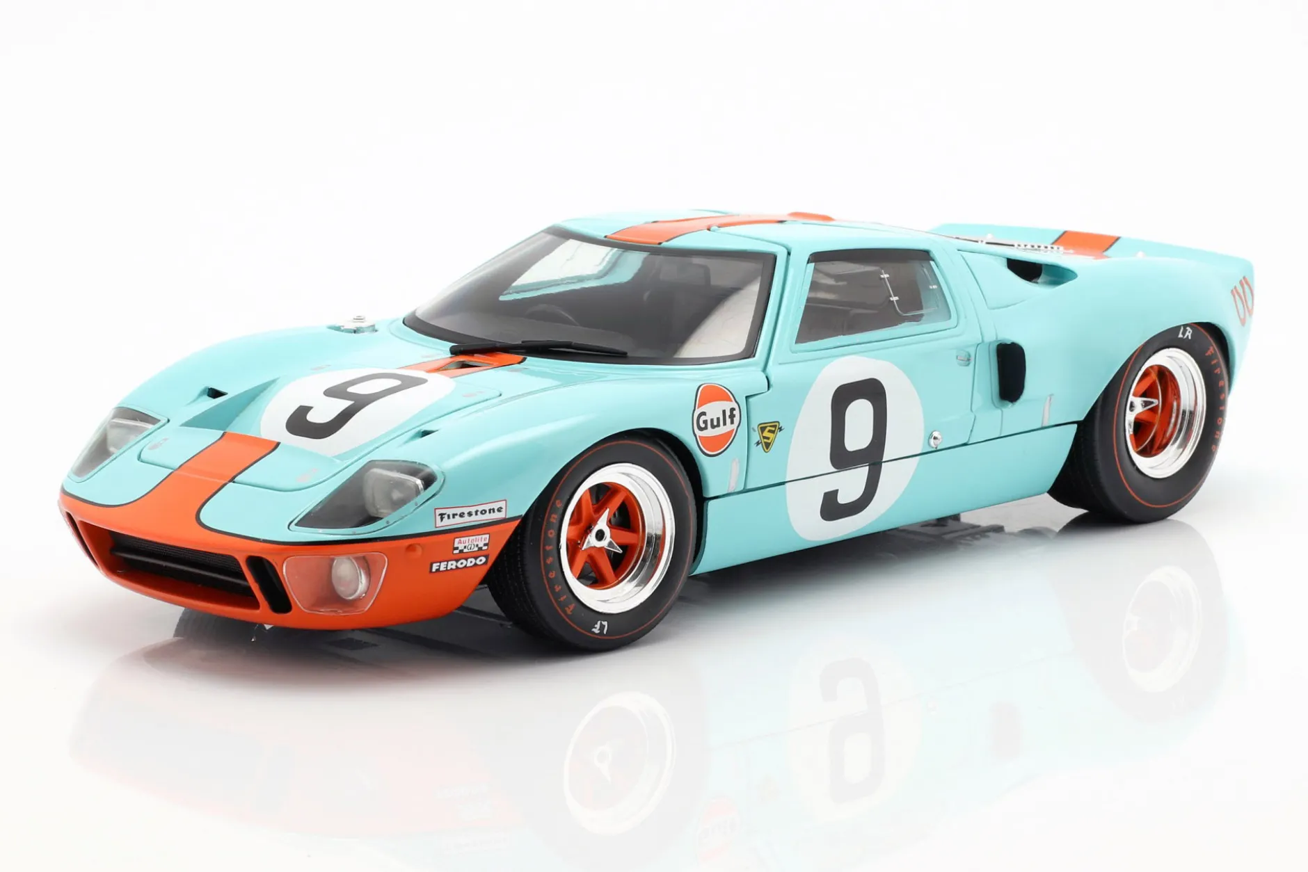 Ford GT40 Gulf #9 Sieger 24h LeMans 1968 Rodriguez, Bianchi 1:18 Solido