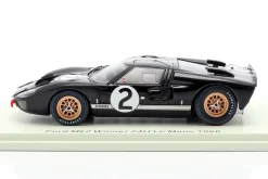 Ford GT40 MK2 #2 Sieger 24h LeMans 1966 McLaren, Amon 1:43 Spark