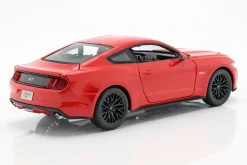 Ford Mustang Baujahr 2015 rot 1:18 Maisto