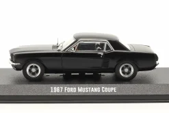 Ford Mustang Coupe 1967 Film Creed (2015) mattschwarz 1:43 Greenlight