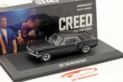 Ford Mustang Coupe 1967 Film Creed (2015) mattschwarz 1:43 Greenlight