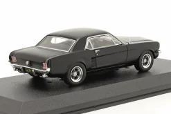 Ford Mustang Coupe 1967 Film Creed (2015) mattschwarz 1:43 Greenlight