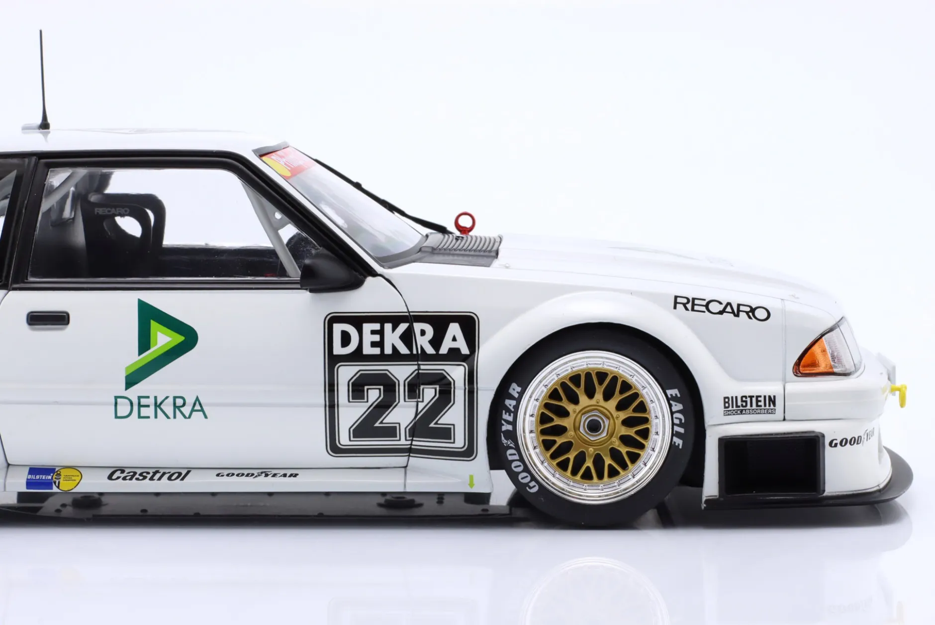 Ford Mustang 5.0 #22 DTM 1994 Gerd Ruch 1:18 WERK83