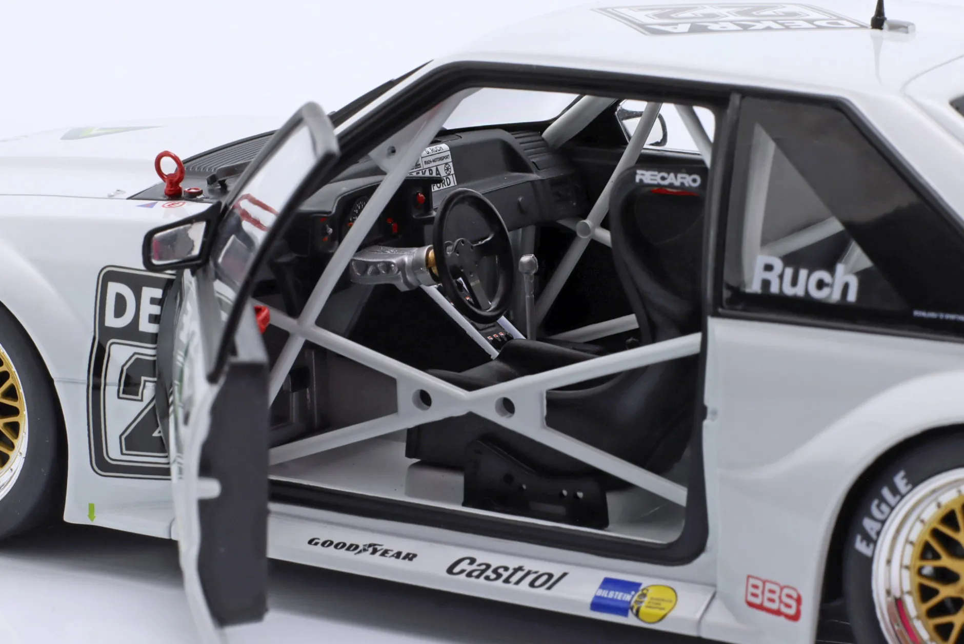 Ford Mustang 5.0 #22 DTM 1994 Gerd Ruch 1:18 WERK83