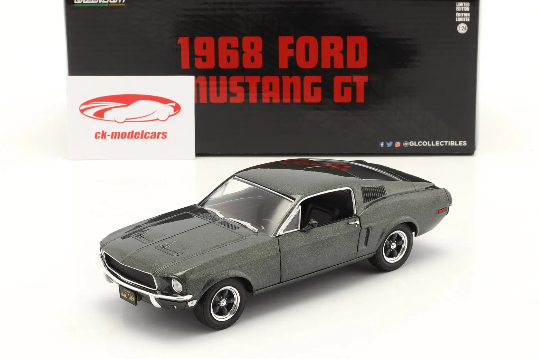 Ford Mustang GT Fastback Baujahr 1968 hochland grün 1:24 Greenlight