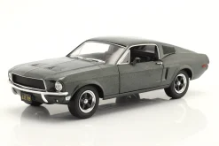 Ford Mustang GT Fastback Baujahr 1968 hochland grün 1:24 Greenlight