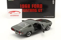 Ford Mustang GT Fastback Baujahr 1968 hochland grün 1:24 Greenlight