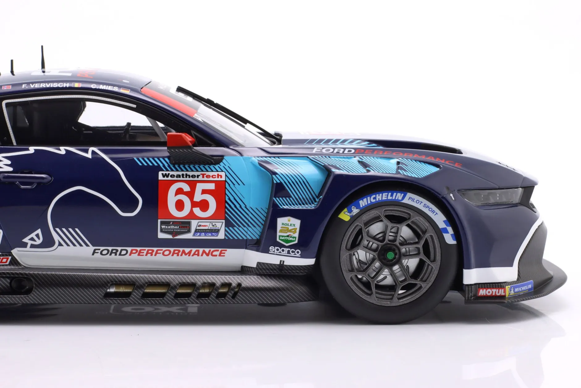 Ford Mustang GT3 #65 Sieger GTD-Pro 24h Daytona 2025 Ford Multimatic Motorsports 1:18 Ixo
