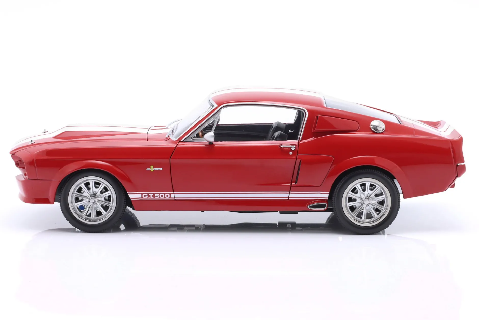 Ford Mustang Shelby GT500 Baujahr 1967 rot / weiß 1:12 KK-Scale