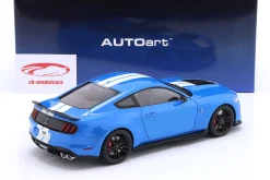 Ford Mustang Shelby GT500 grabber blau / weiße Streifen 1:18 AUTOart