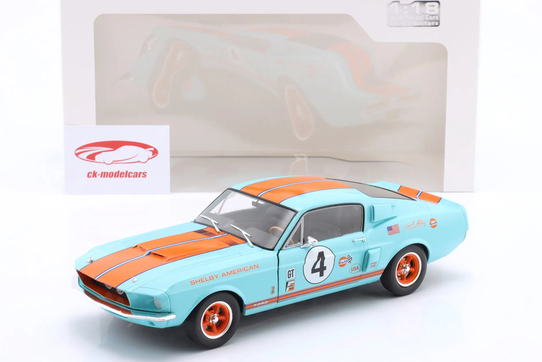 Ford Mustang Shelby GT500 #4 Gulf Racing Tribute 1967 1:18 Solido