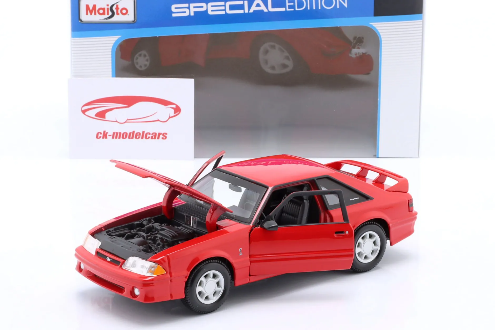 Ford Mustang SVT Cobra Baujahr 1993 rot 1:24 Maisto