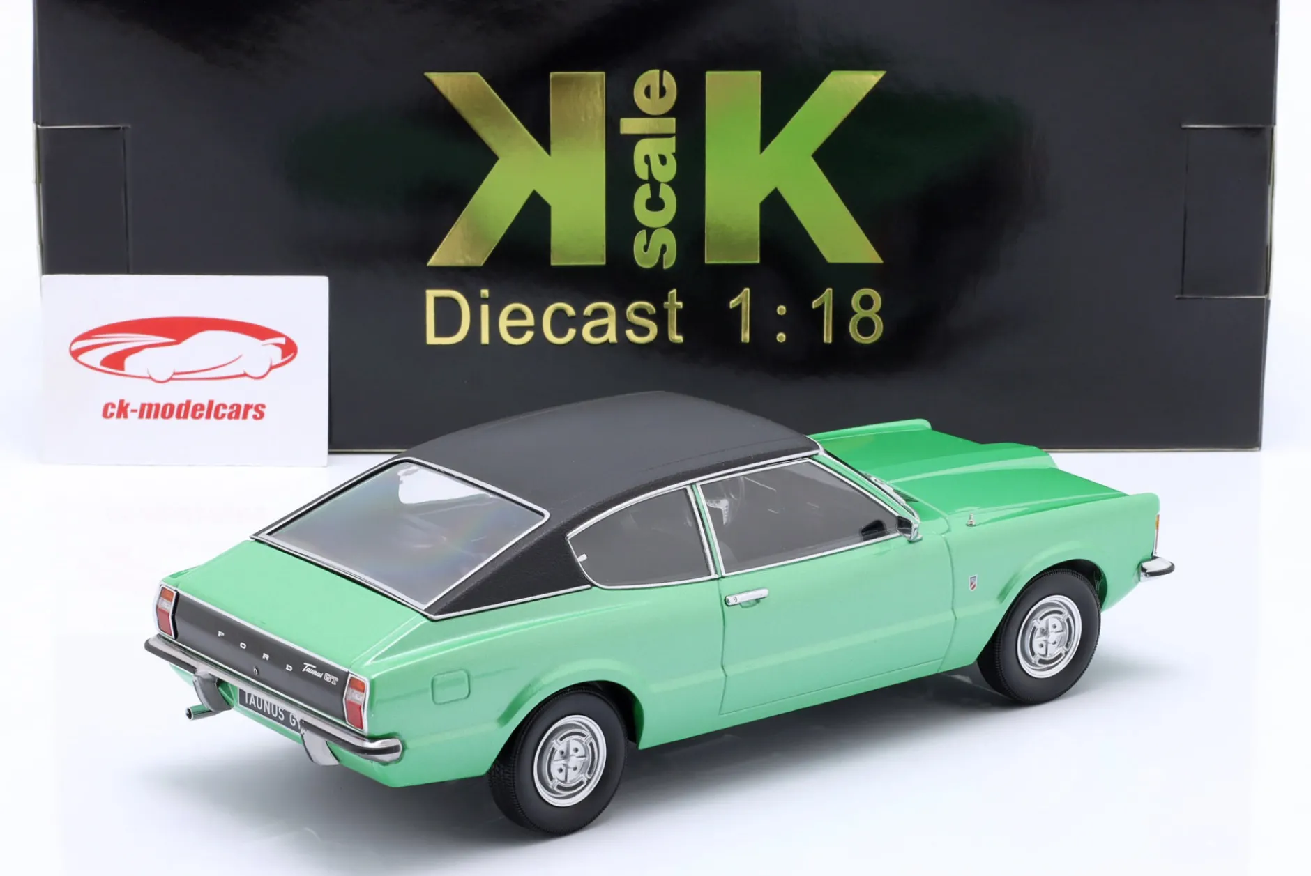 Ford Taunus GT Coupe mit Vinyldach 1971 grün metallic / schwarz 1:18 KK-Scale