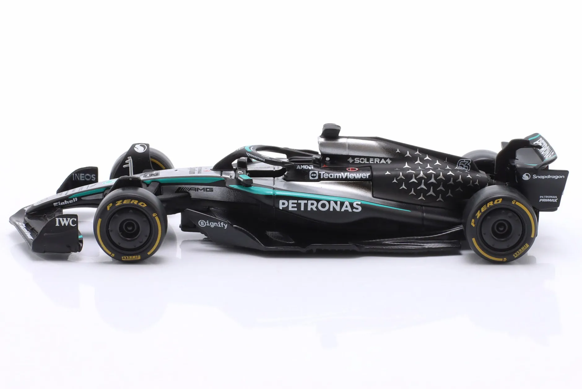 George Russell Mercedes-AMG F1 W16 #63 Formel 1 2025 1:43 Bburago