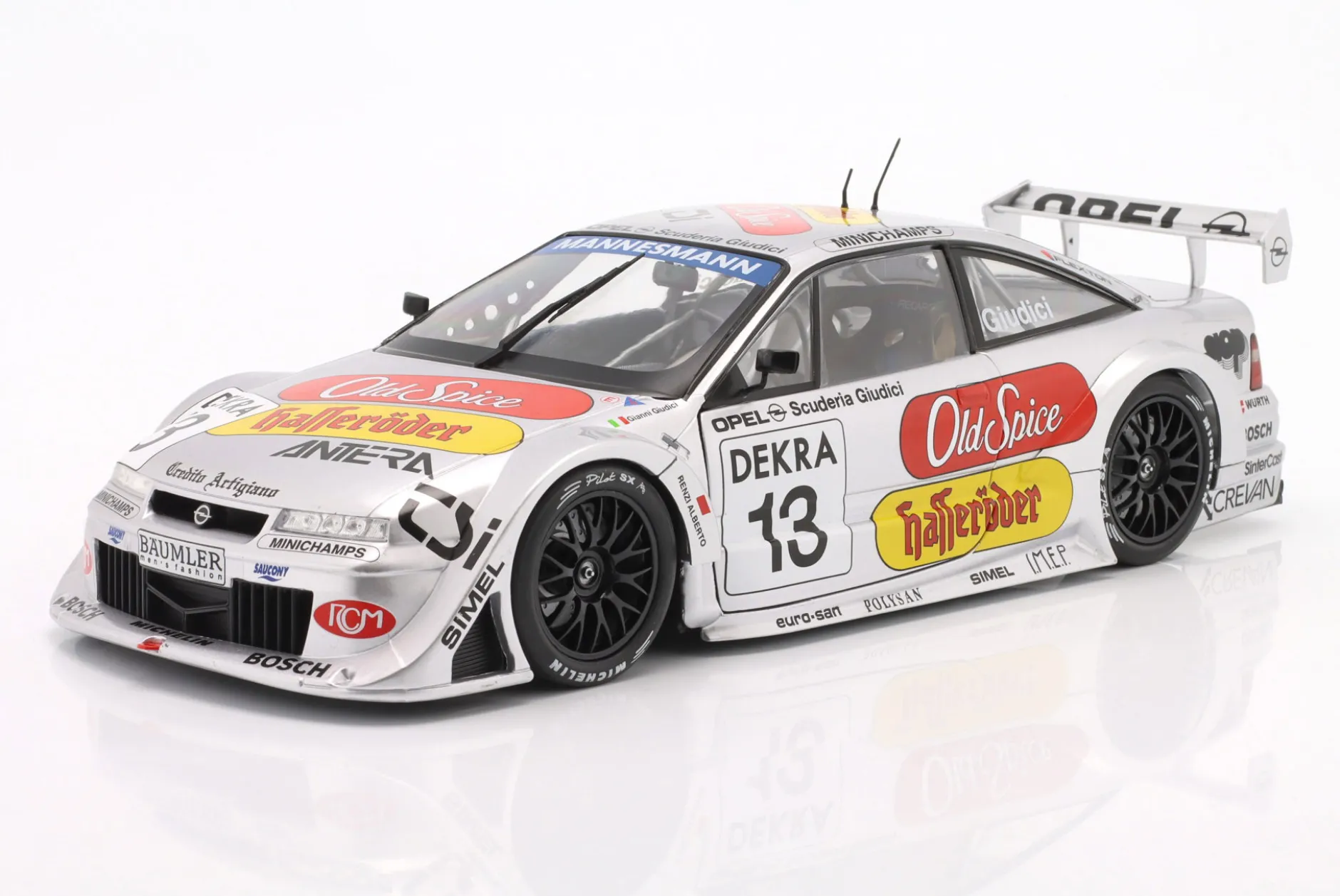 G. Guidici #13 Opel Calibra V6 4x4 DTM / ITC 1996 1:18 WERK83