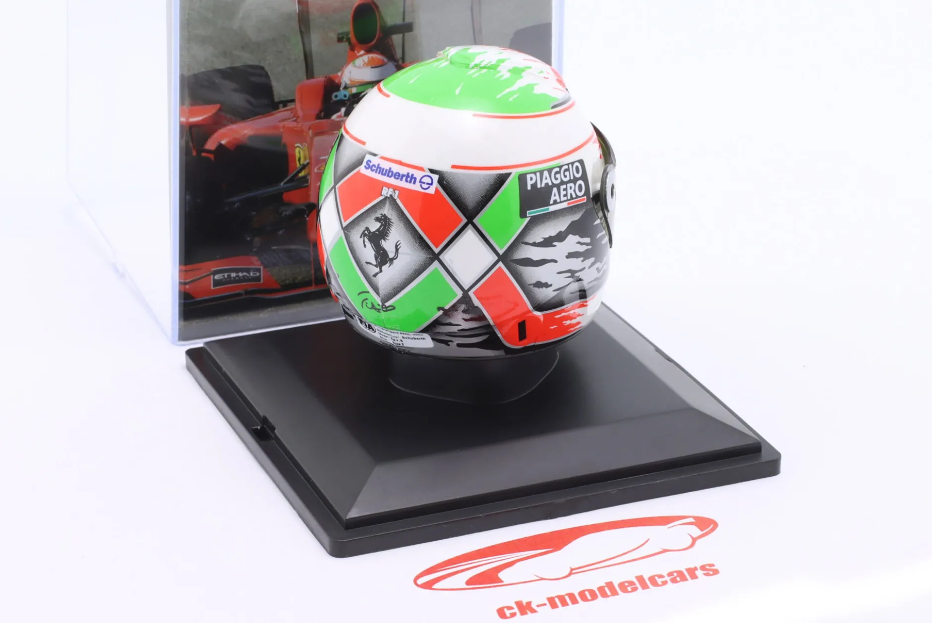 Giancarlo Fisichella Scuderia Ferrari #3 Formel 1 2009 Helm 1:5 Spark Editions