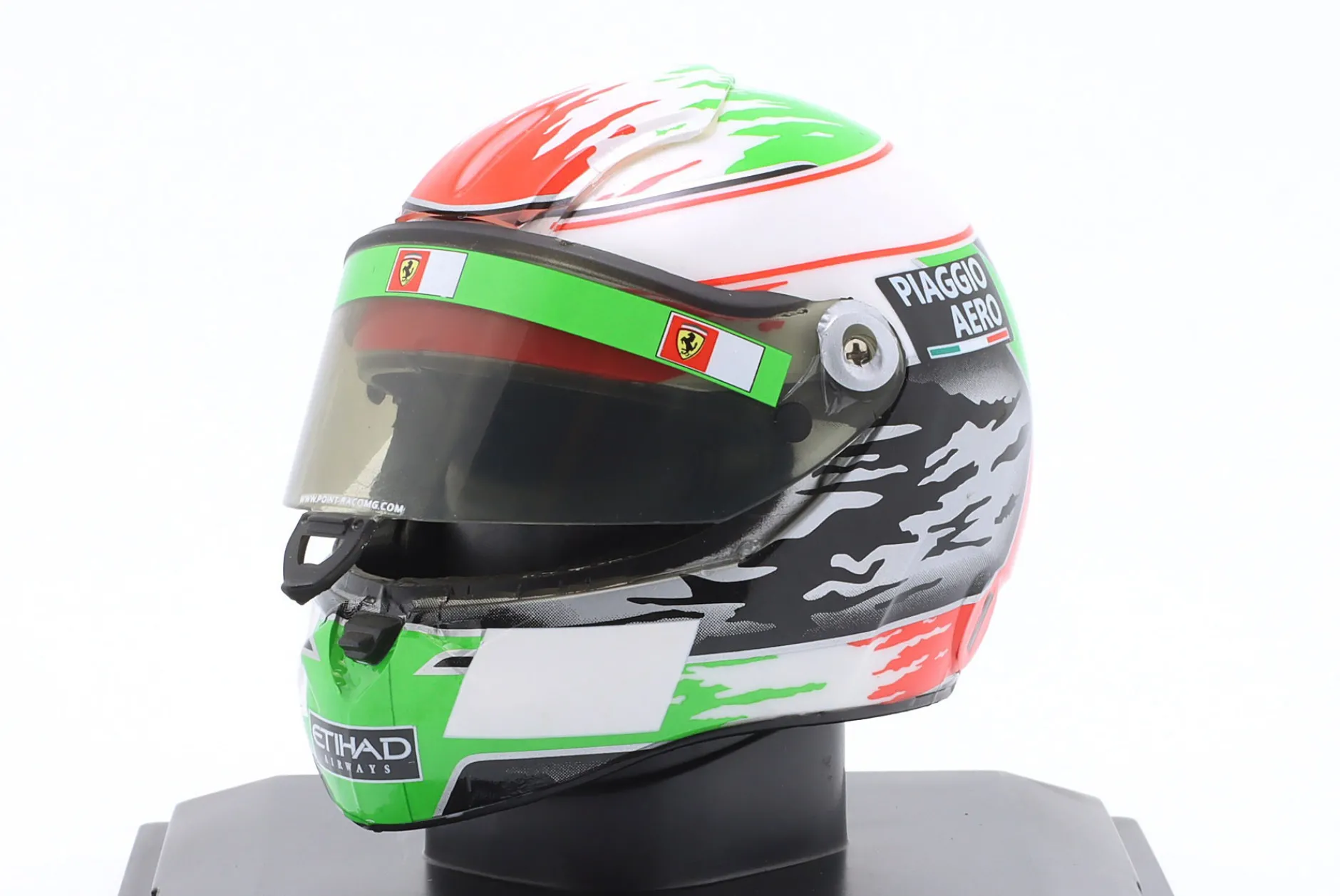 Giancarlo Fisichella Scuderia Ferrari #3 Formel 1 2009 Helm 1:5 Spark Editions