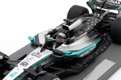 G. Russell Mercedes-AMG F1 W16 #63 3rd China GP Formel 1 2025 1:18 Minichamps