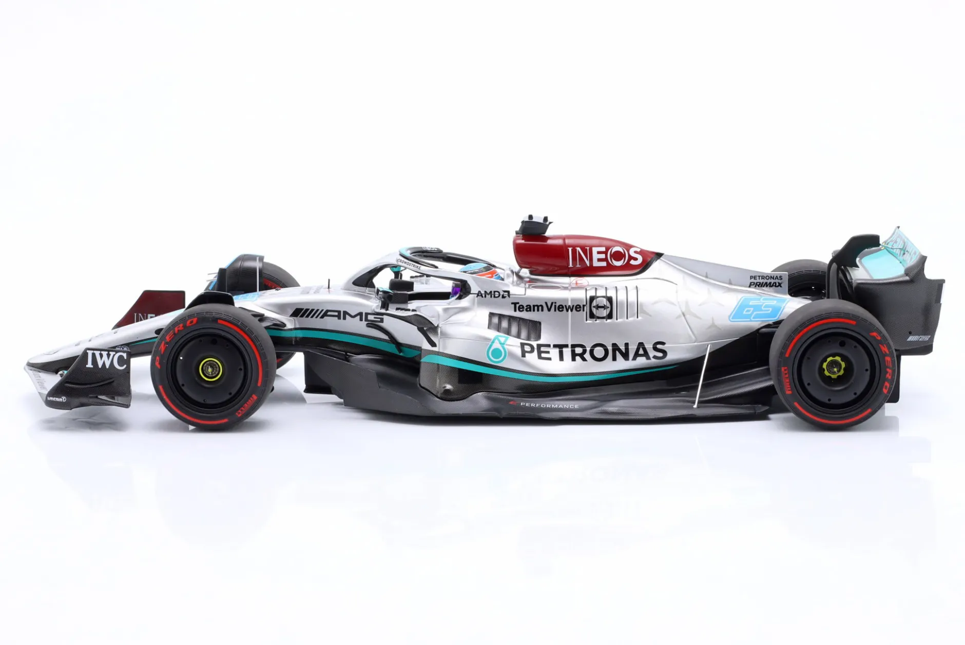 G. Russell Mercedes-AMG F1 W13 #63 1st F1 Win Brasilien GP Formel 1 2022 1:18 Minichamps