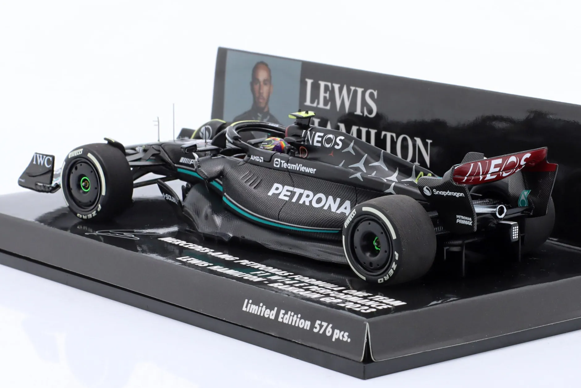 Hamilton Mercedes-AMG F1 W14 #44 5th Bahrain GP Formel 1 2023 1:43 Minichamps