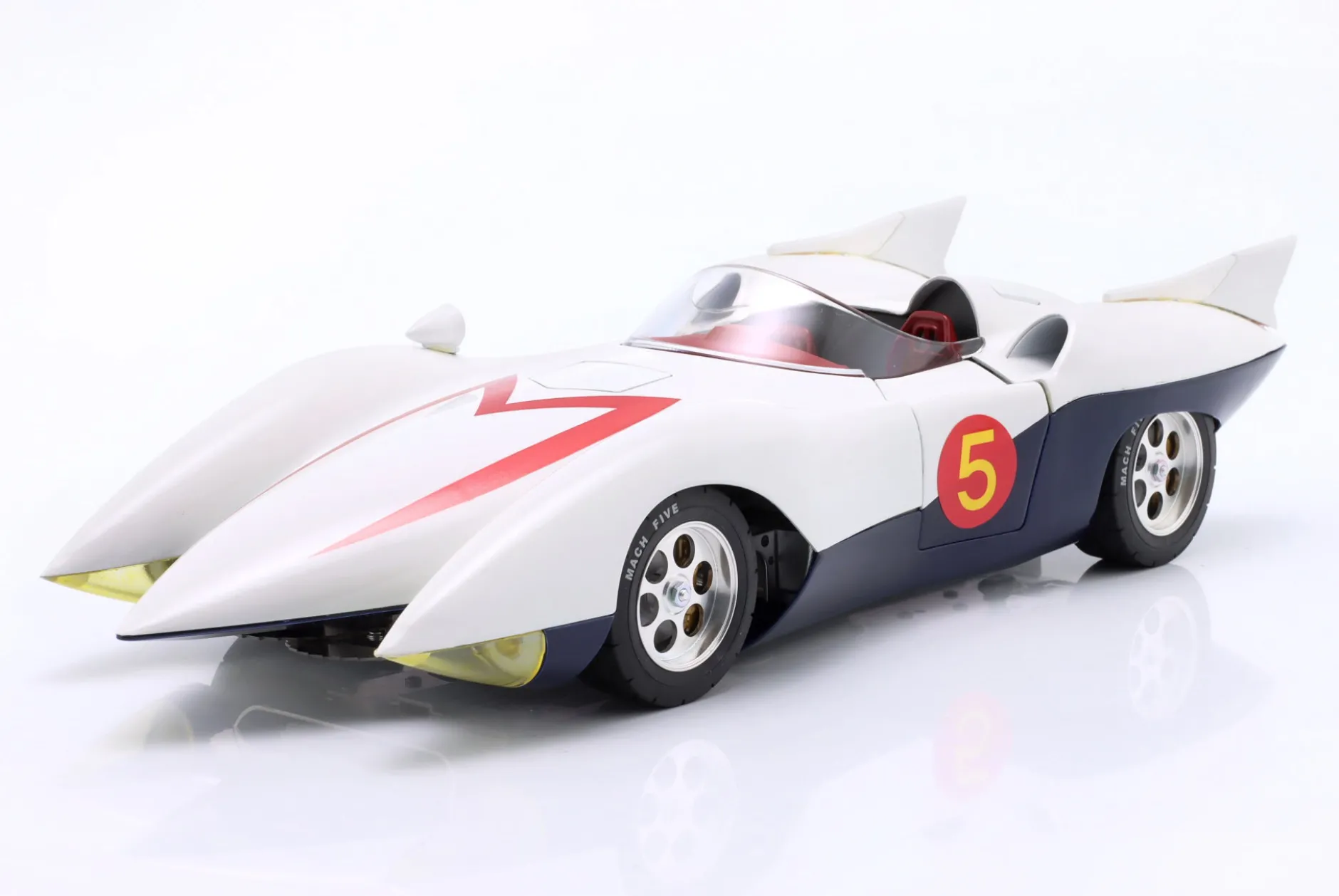 Hamilton Speed Racer Mach 5 weiß 1:18 Schwyn Haas