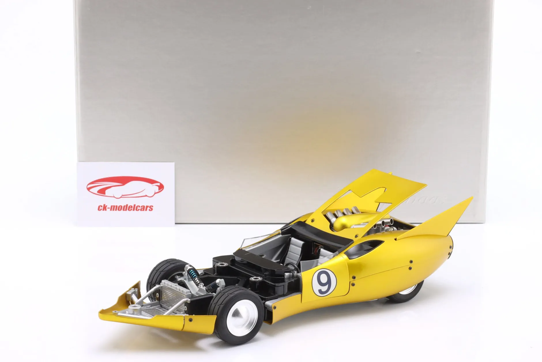 Hamilton Speed Racer Shooting Star #9 gelb 1:18 Schwyn Haas