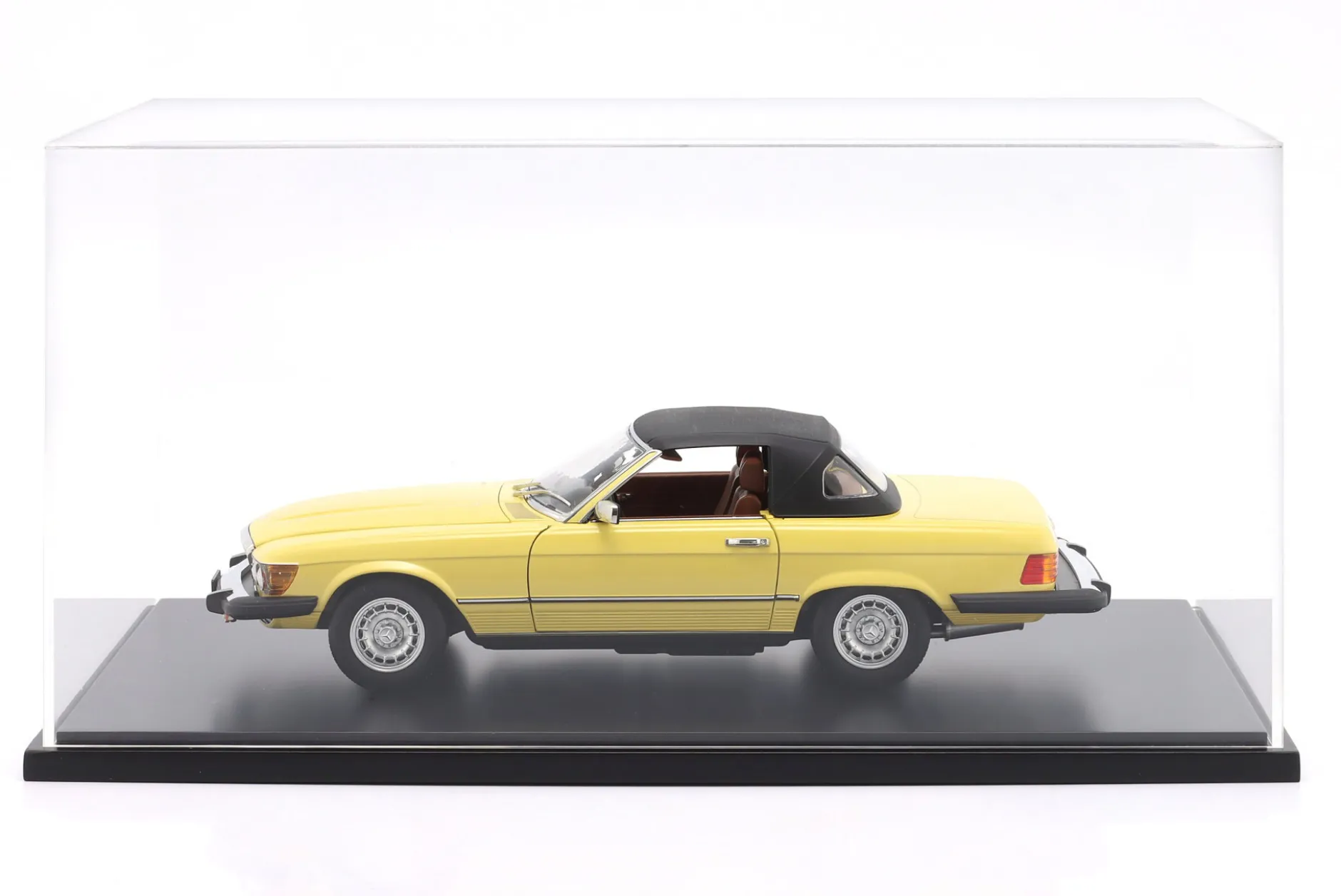 Hochwertige Acryl-Vitrine für LKW-Modelle im Maßstab 1:18 Jewel Cases