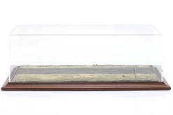 Hochwertige Acryl Vitrine mit Diorama-Bodenplatte Middle East Desert 1:43 Atlantic