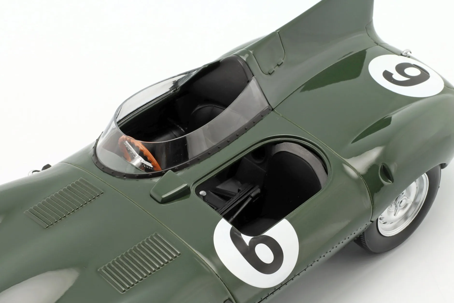 Jaguar D-Type #6 Sieger 24h LeMans 1955 Mike Hawthorn, Ivor Bueb 1:18 CMR