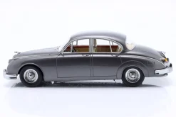 Jaguar MK II 3.8 RHD Baujahr 1959 dunkelgrau metallic 1:18 KK-Scale