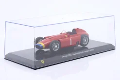 Juan Manuel Fangio Ferrari D50 #1 Formel 1 Weltmeister 1956 1:24 Premium Collectibles