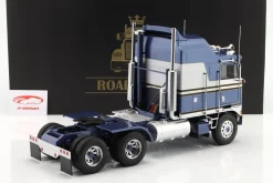 Kenworth K100 Aerodyne Sattelzugmaschine 1976 blau metallic 1:18 Road Kings