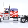 Kenworth W900 Sattelzugmaschine weiß / blau / rot 1:18 Road Kings