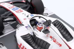 Kevin Magnussen Haas VF-22 #20 Brasilien GP Formel 1 2022 1:18 Minichamps