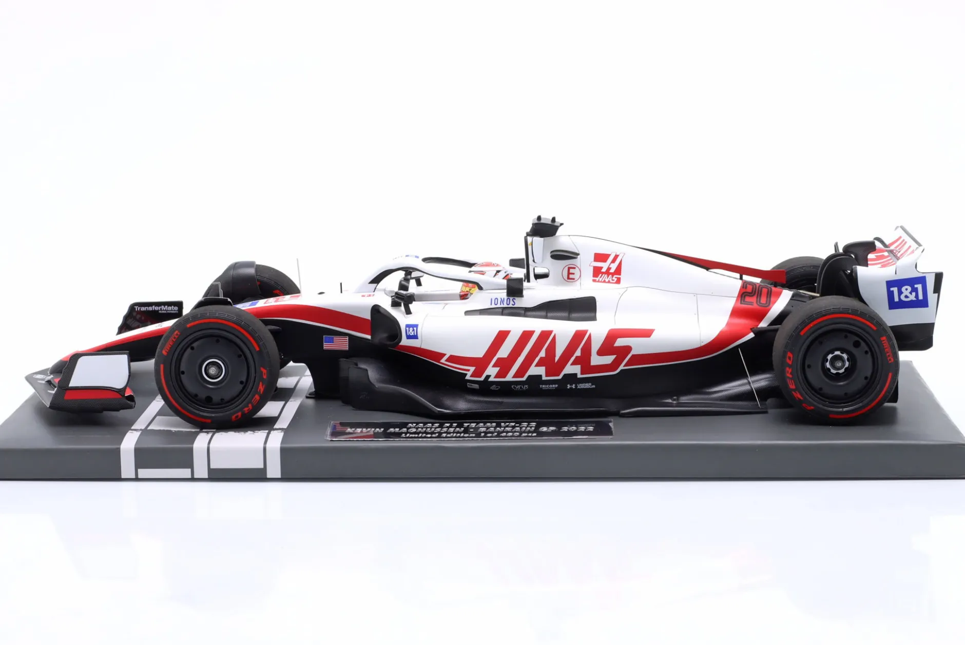 Kevin Magnussen Haas VF-22 #20 5th Bahrain GP Formel 1 2022 1:18 Minichamps