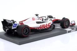 Kevin Magnussen Haas VF-22 #20 5th Bahrain GP Formel 1 2022 1:18 Minichamps