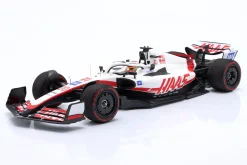 Kevin Magnussen Haas VF-22 #20 5th Bahrain GP Formel 1 2022 1:18 Minichamps