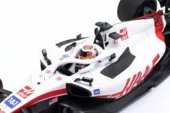 Kevin Magnussen Haas VF-22 #20 5th Bahrain GP Formel 1 2022 1:18 Minichamps