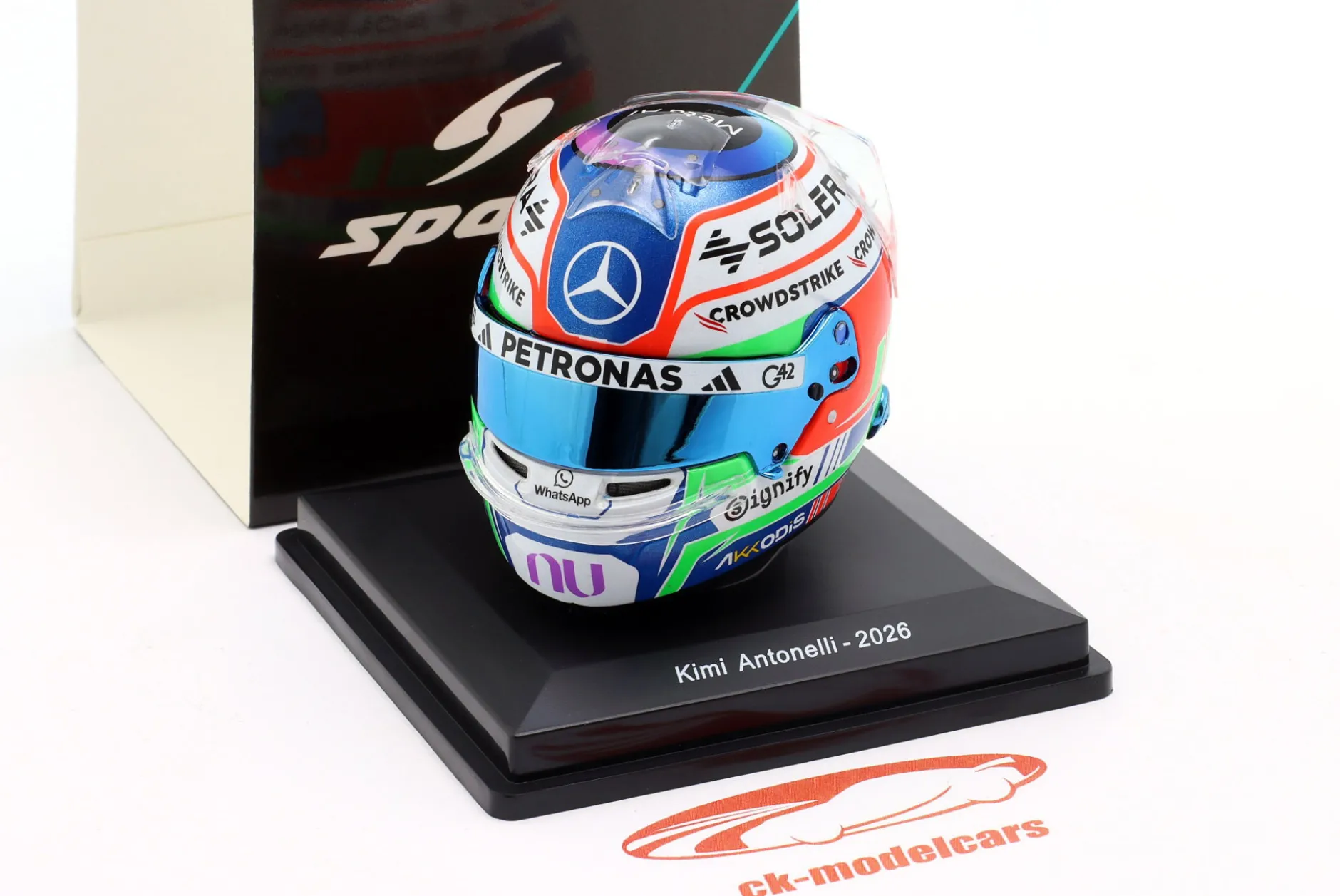 Kimi Antonelli Mercedes AMG Petronas #12 Formel 1 2026 Helm 1:5 Spark