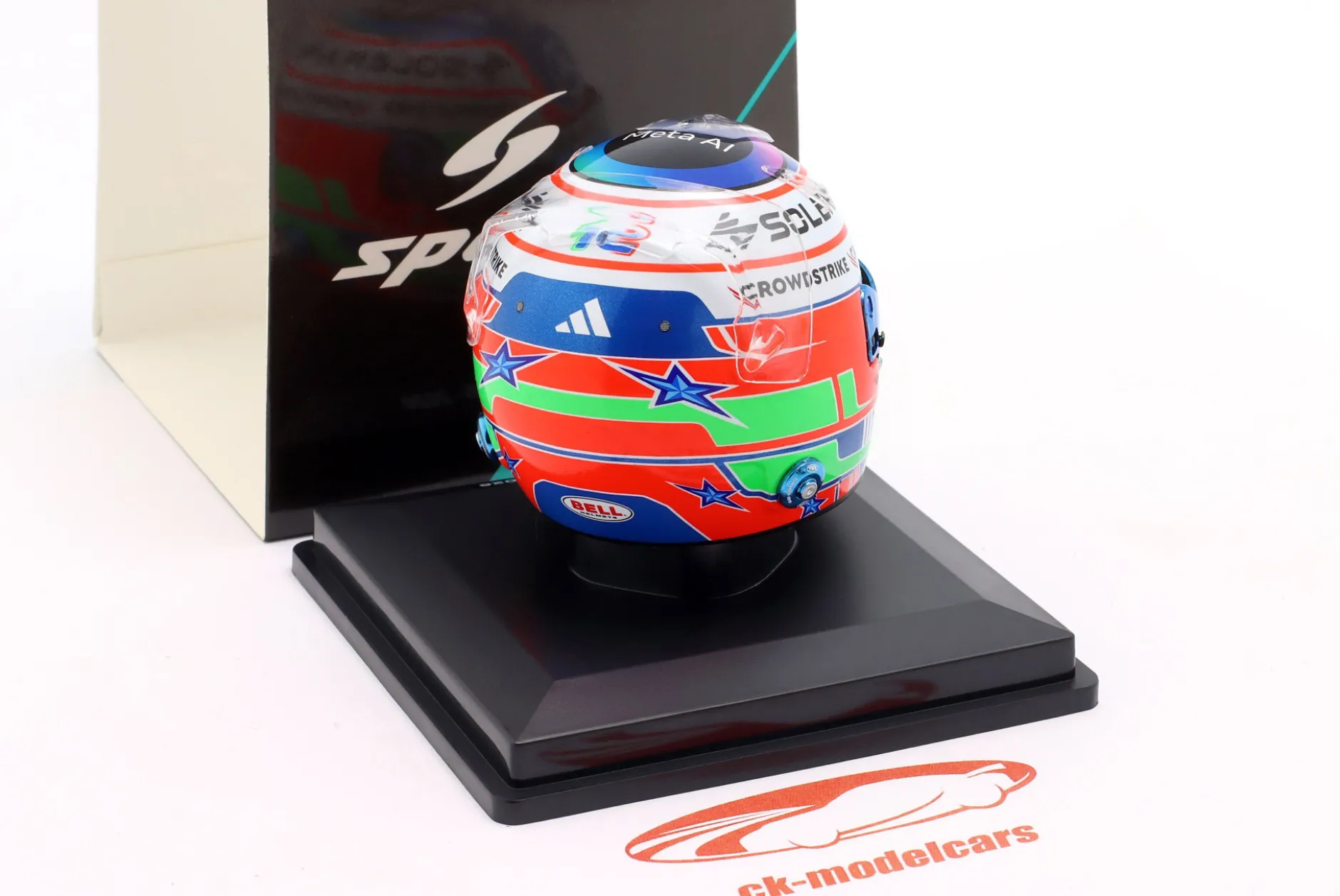 Kimi Antonelli Mercedes AMG Petronas #12 Formel 1 2026 Helm 1:5 Spark