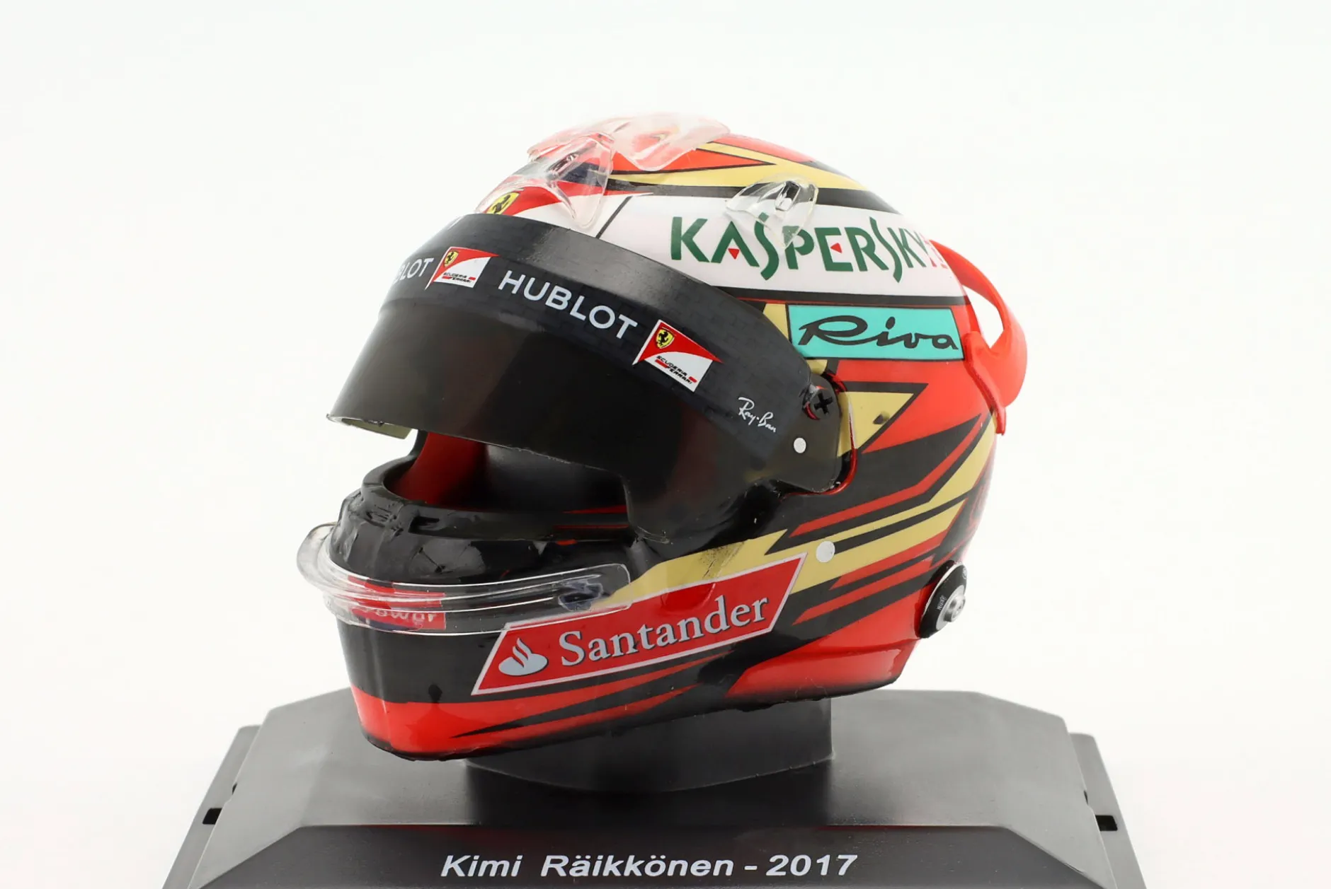 Kimi Raikkönen #7 Scuderia Ferrari Formel 1 2017 Helm 1:5 Spark Editions