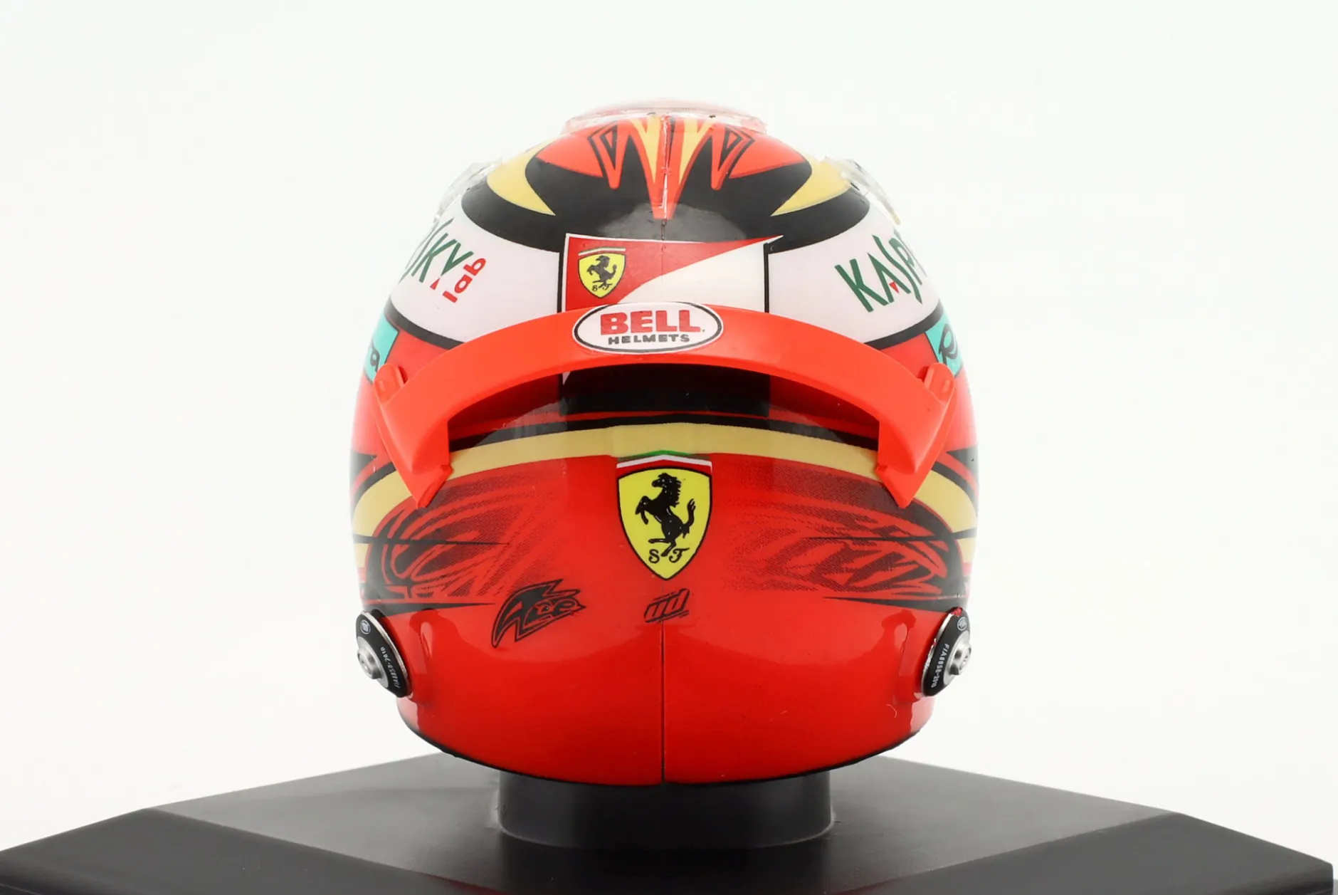 Kimi Raikkönen #7 Scuderia Ferrari Formel 1 2017 Helm 1:5 Spark Editions